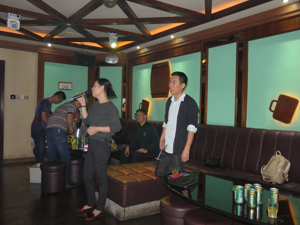 固力士 娛樂活動